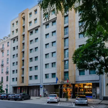 Готель Olissippo Marques De Sa 4*